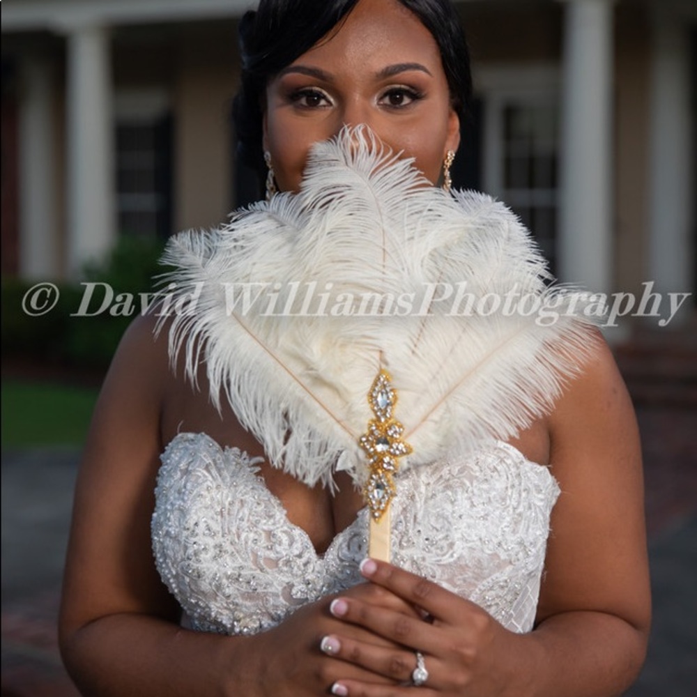 Feather Fan Bouqet